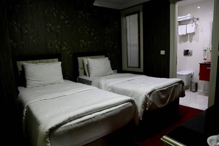 Ens Hotel Istanbul Exterior photo