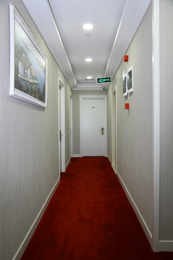 Ens Hotel Istanbul Exterior photo